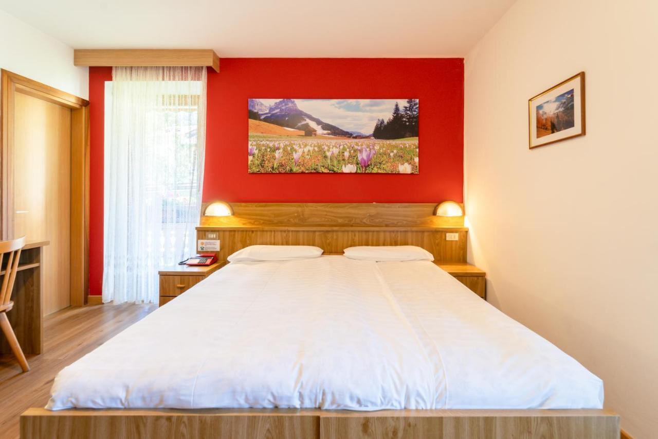 Berg Hotel Latemar Spitze Vigo di Fassa Eksteriør bilde