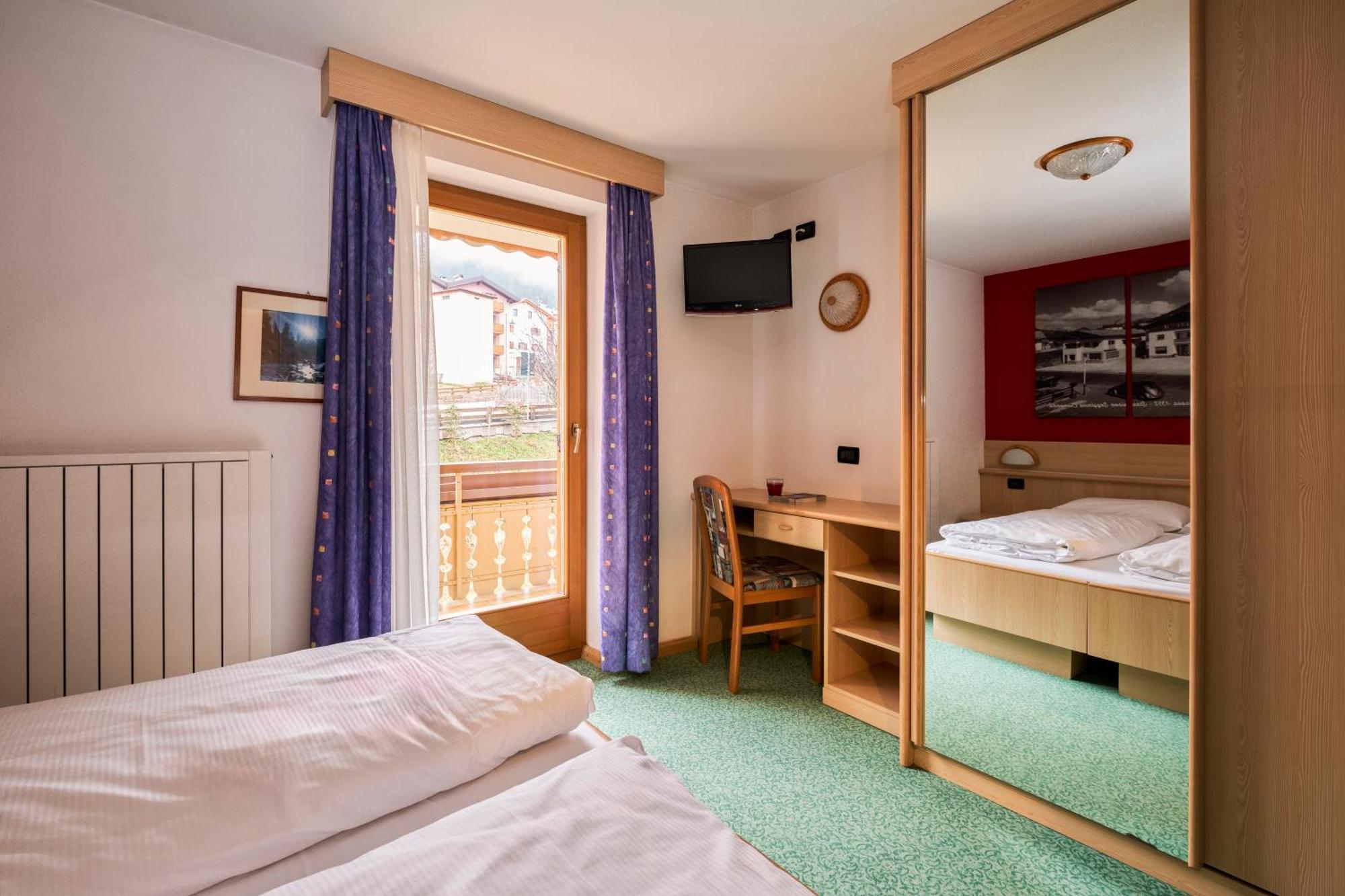Berg Hotel Latemar Spitze Vigo di Fassa Eksteriør bilde