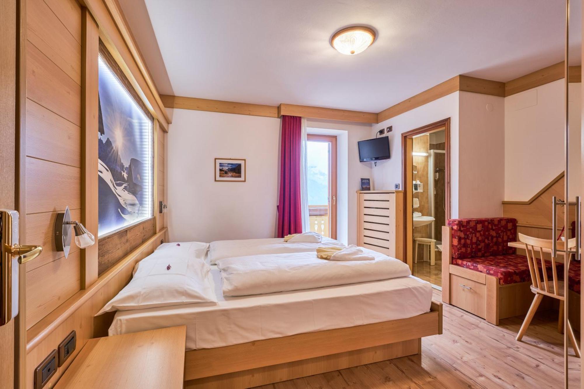 Berg Hotel Latemar Spitze Vigo di Fassa Eksteriør bilde